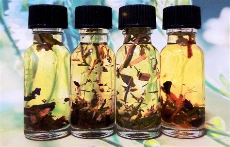 Hoodoo Oils: Recipes for Love, Money, Protection, .